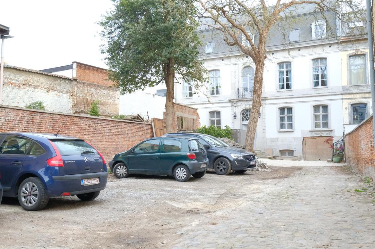La Maison De La Duchesse De La Valliere - Chambre Rosaline - Parking Prive Gratuit Mons Eksteriør billede