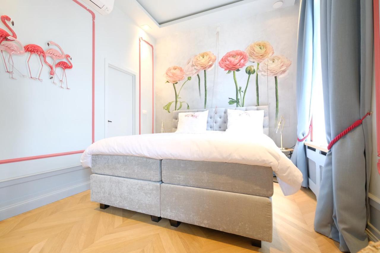 La Maison De La Duchesse De La Valliere - Chambre Rosaline - Parking Prive Gratuit Mons Eksteriør billede